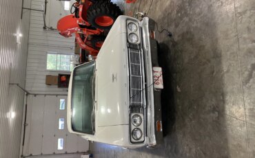 Ford-Fairlane-500-skyliner-1965-White-Beige-2