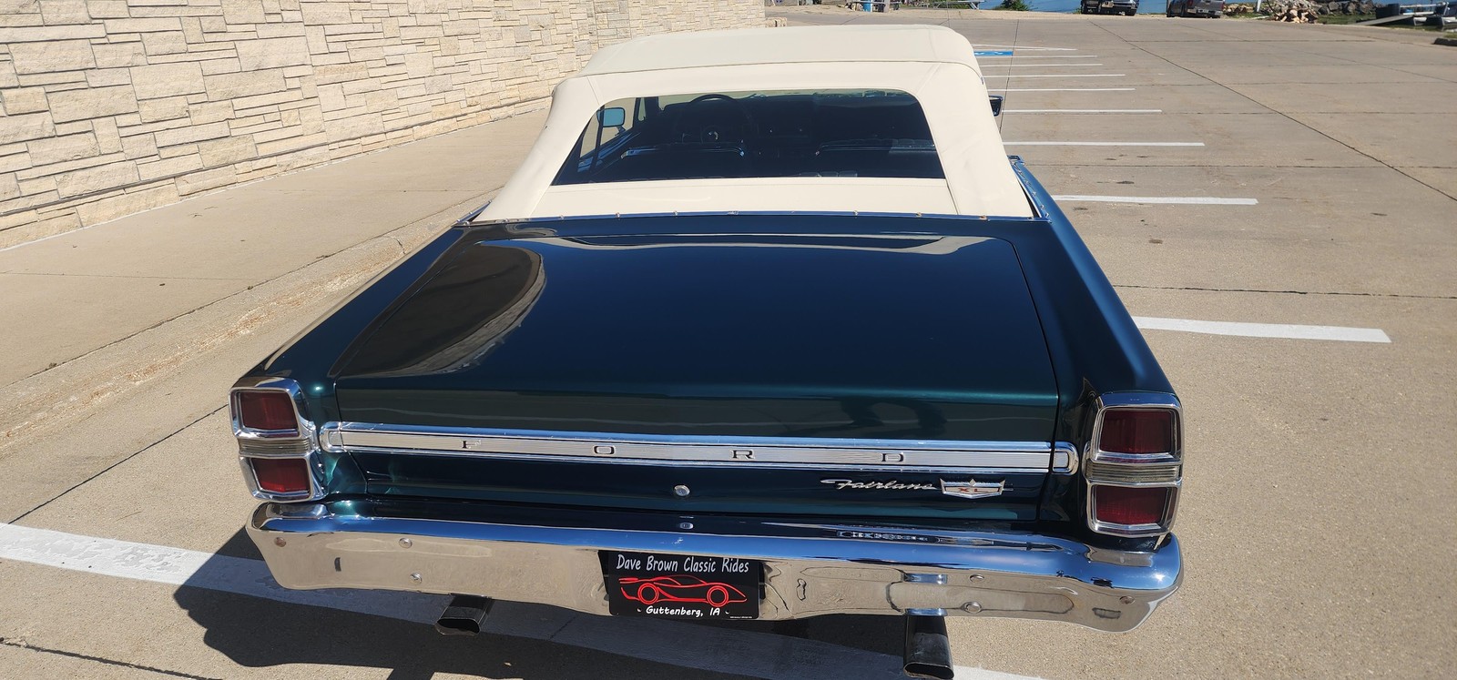 Ford-Fairlane-XL-1967-14
