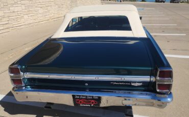 Ford-Fairlane-XL-1967-15