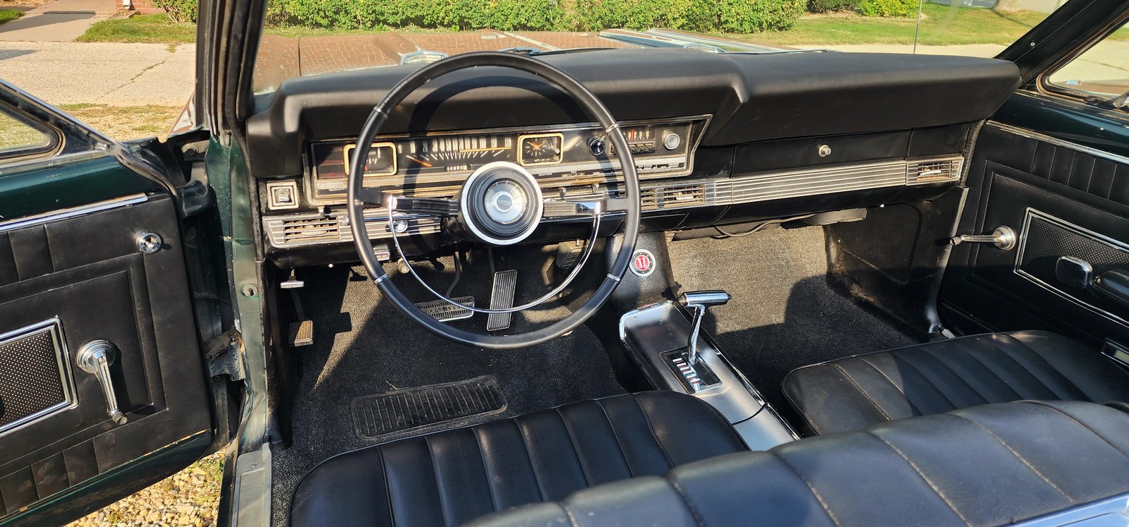 Ford-Fairlane-XL-1967-38