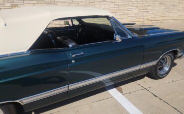 Ford-Fairlane-XL-1967-8