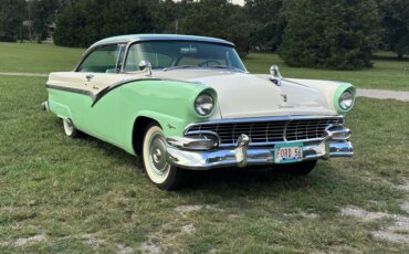 Ford-Fairlane-sport-1956-Green-1
