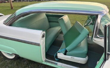 Ford-Fairlane-sport-1956-Green-11