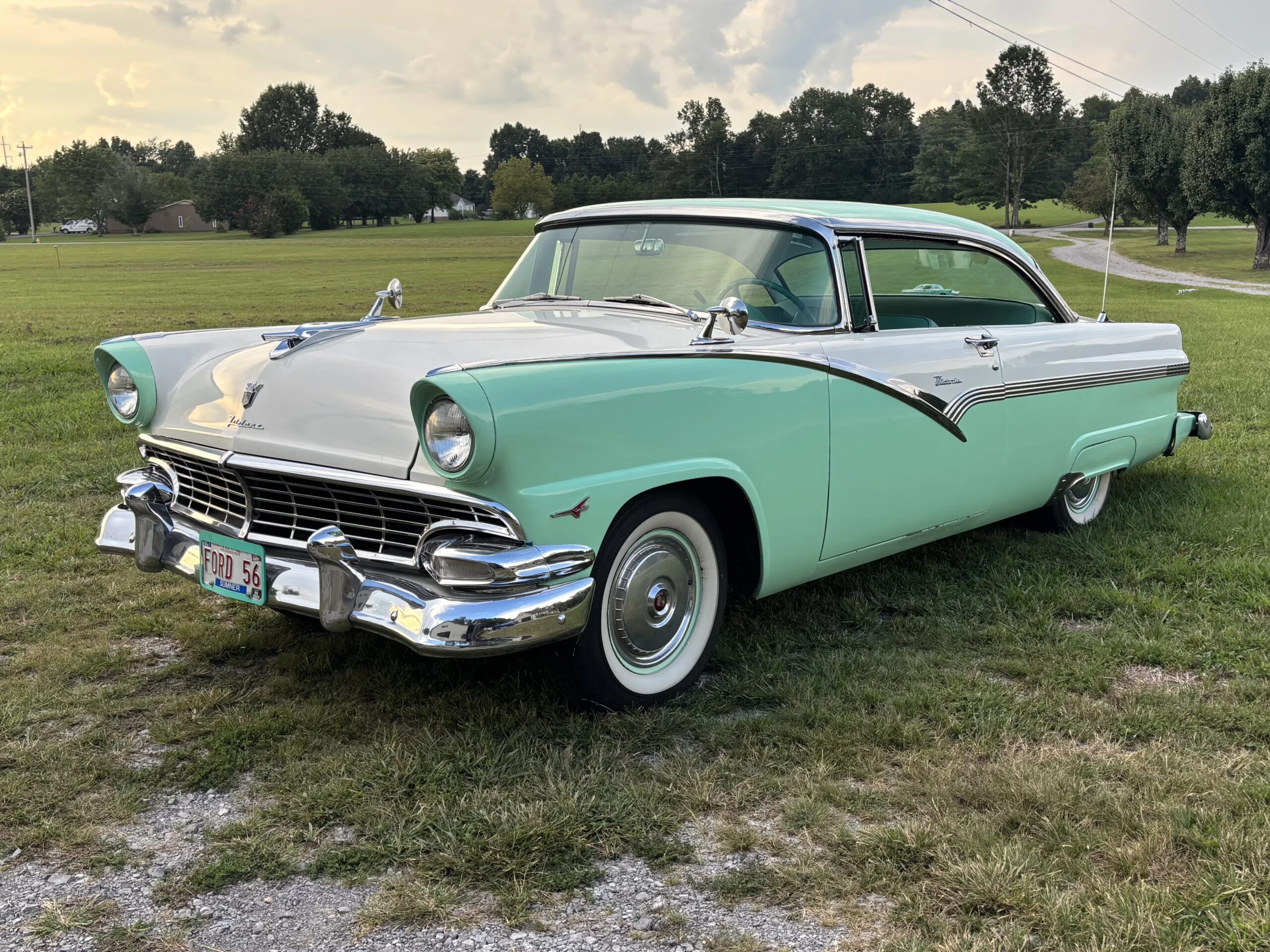Ford-Fairlane-sport-1956-Green-2