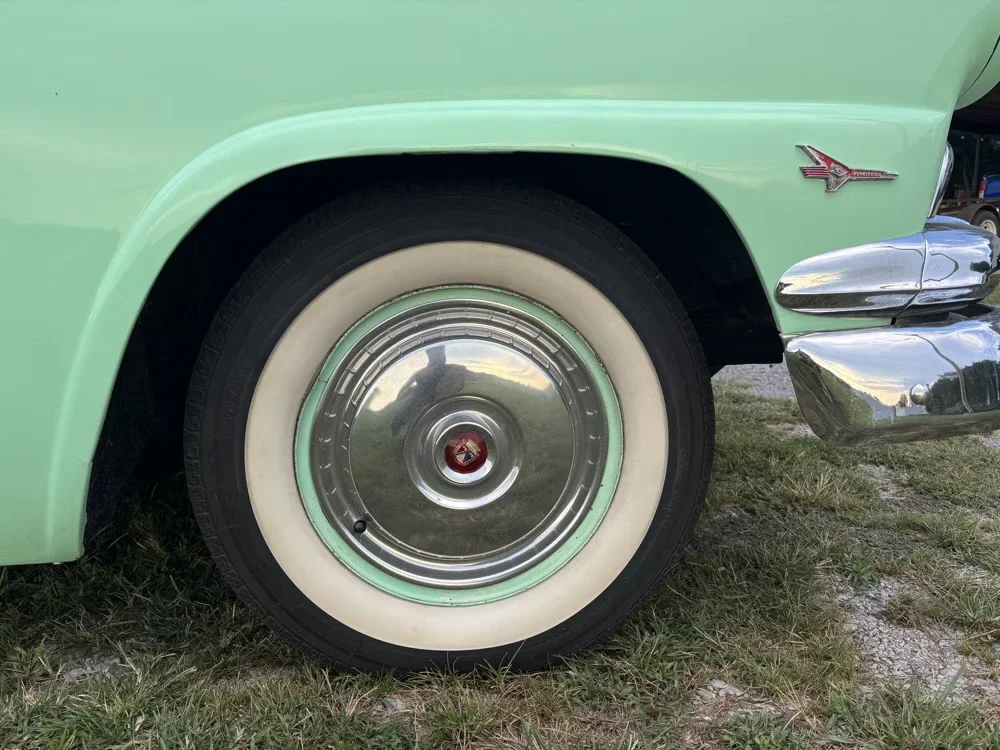 Ford-Fairlane-sport-1956-Green-21