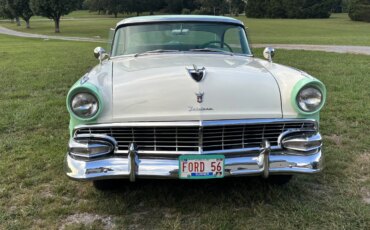 Ford-Fairlane-sport-1956-Green