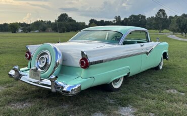 Ford-Fairlane-sport-1956-Green-5