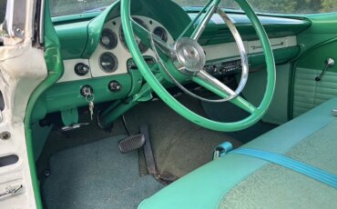 Ford-Fairlane-sport-1956-Green-9