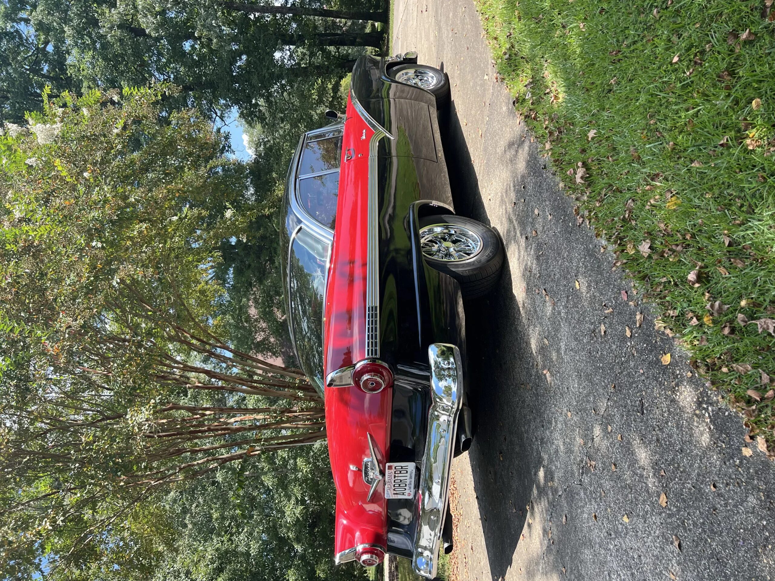 Ford-Fairlane-sport-1956-Red-4