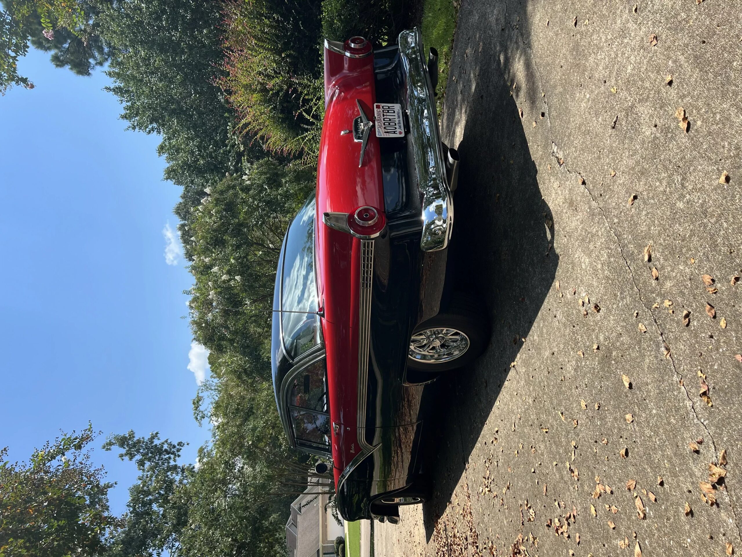 Ford-Fairlane-sport-1956-Red-8
