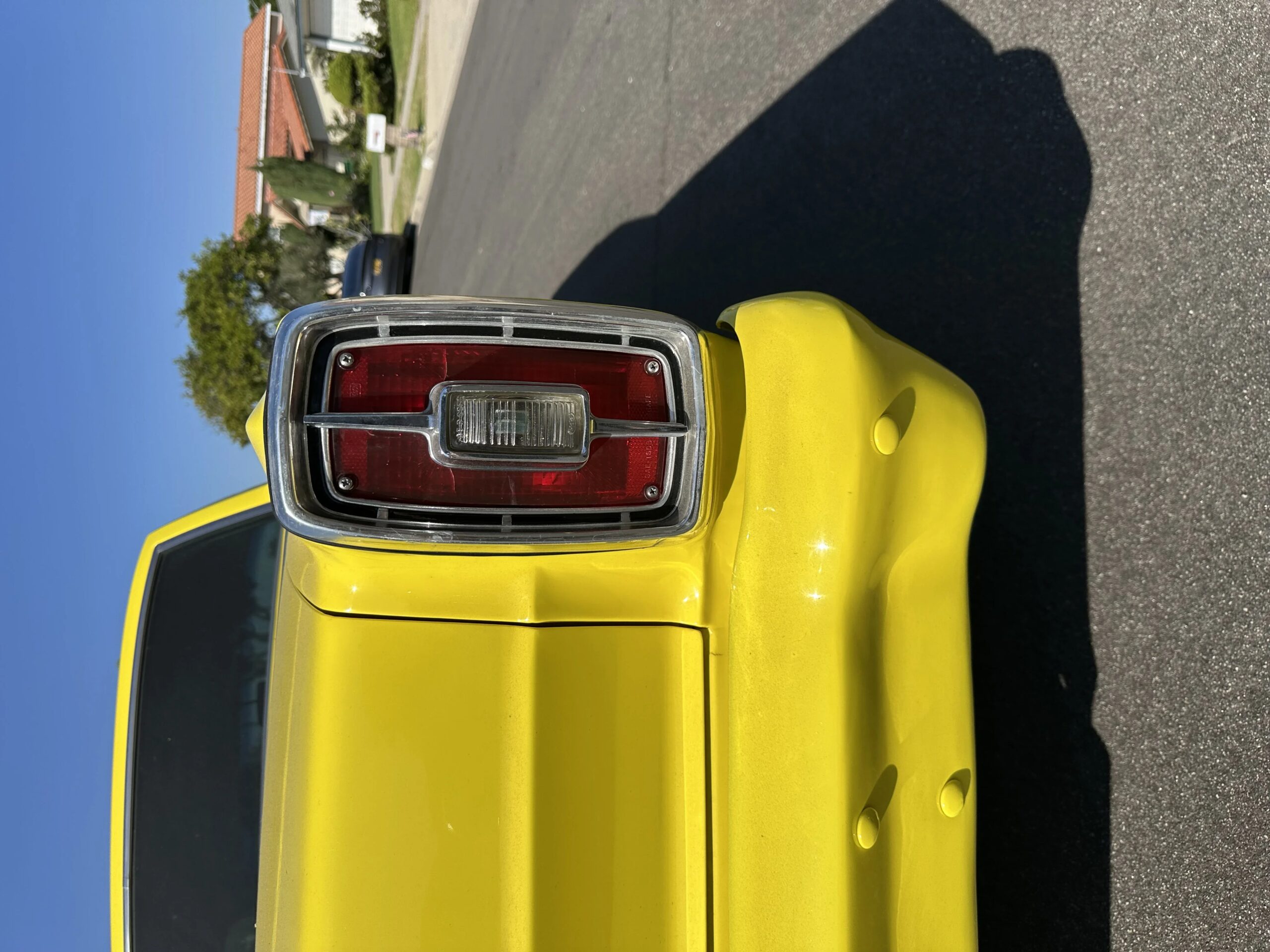 Ford-Fairlane-sport-1966-Yellow-Beige-23