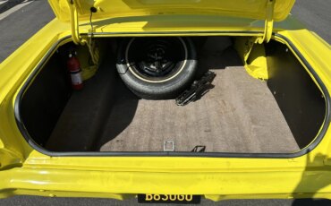 Ford-Fairlane-sport-1966-Yellow-Beige-24