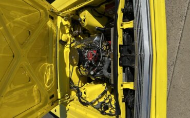 Ford-Fairlane-sport-1966-Yellow-Beige