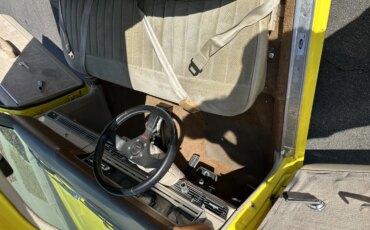 Ford-Fairlane-sport-1966-Yellow-Beige-40