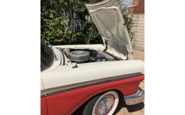 Ford-Fairlane-victoria-1957-Flame-red-amp-white-Red-amp-white-14