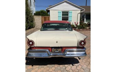 Ford-Fairlane-victoria-1957-Flame-red-amp-white-Red-amp-white-2