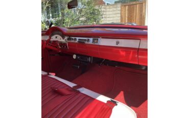 Ford-Fairlane-victoria-1957-Flame-red-amp-white-Red-amp-white-4
