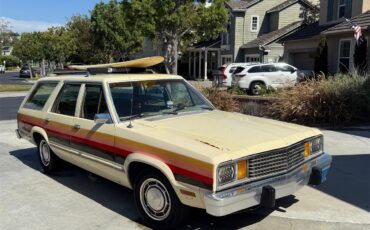 Ford-Fairmont-1979-Beige-Beige