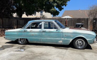Ford-Falcon-1961-Compact-3