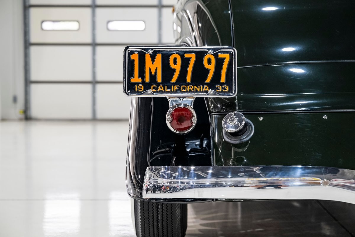 Ford-Full-Fender-Roadster-1933-11