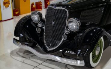 Ford-Full-Fender-Roadster-1933-23