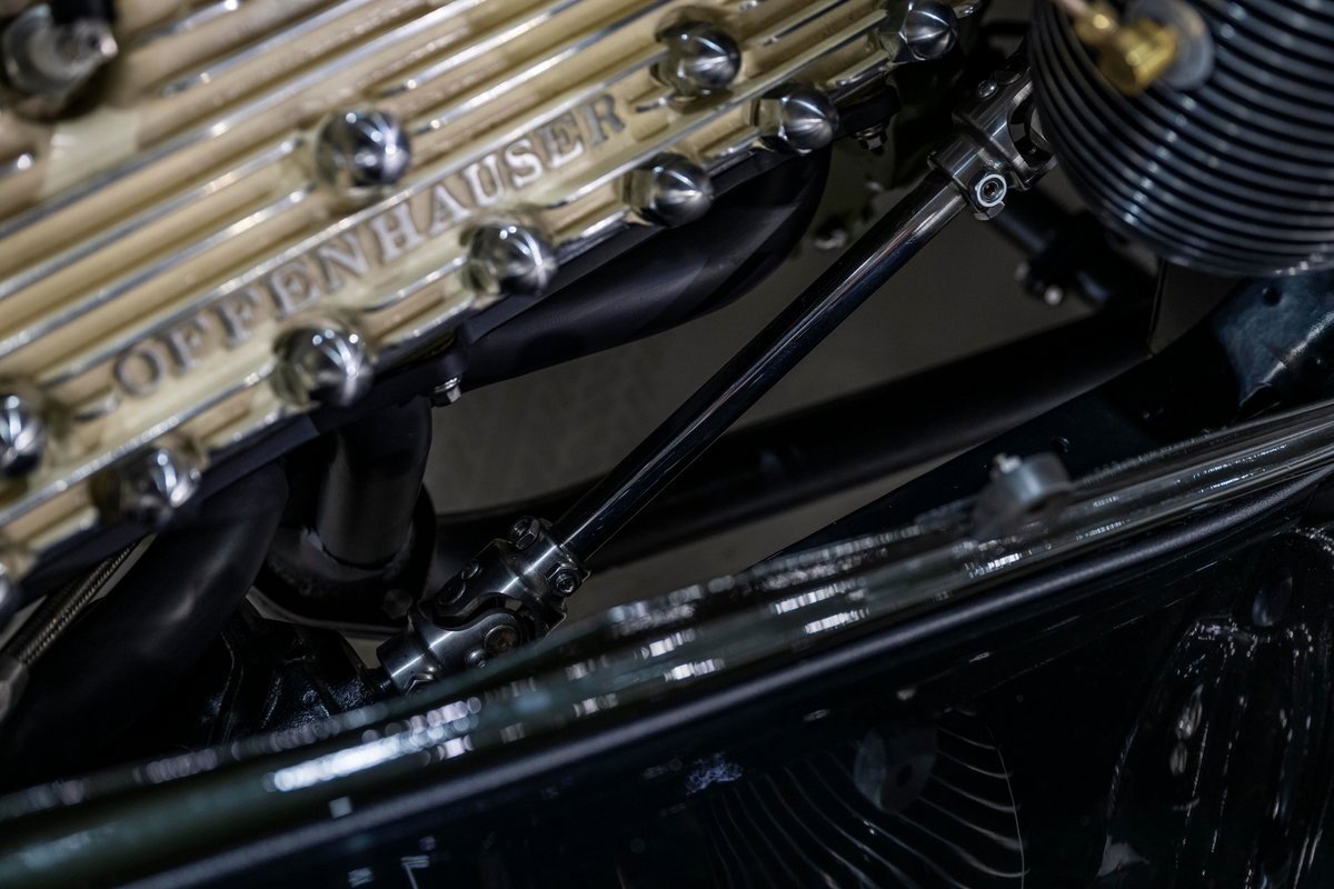 Ford-Full-Fender-Roadster-1933-38