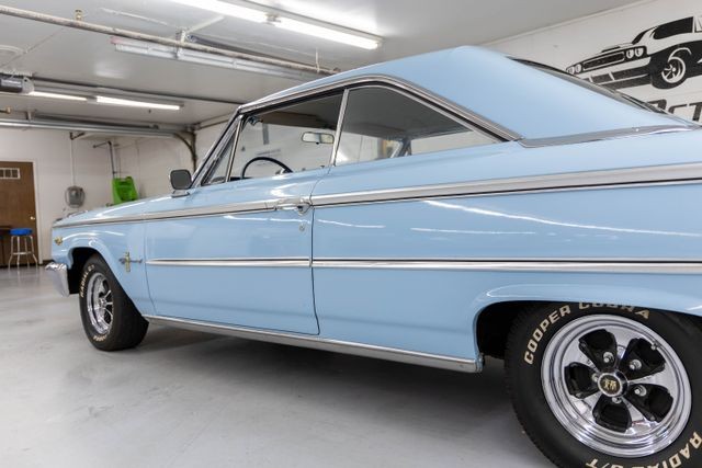 Ford-Galaxie-1963-Coupe-31