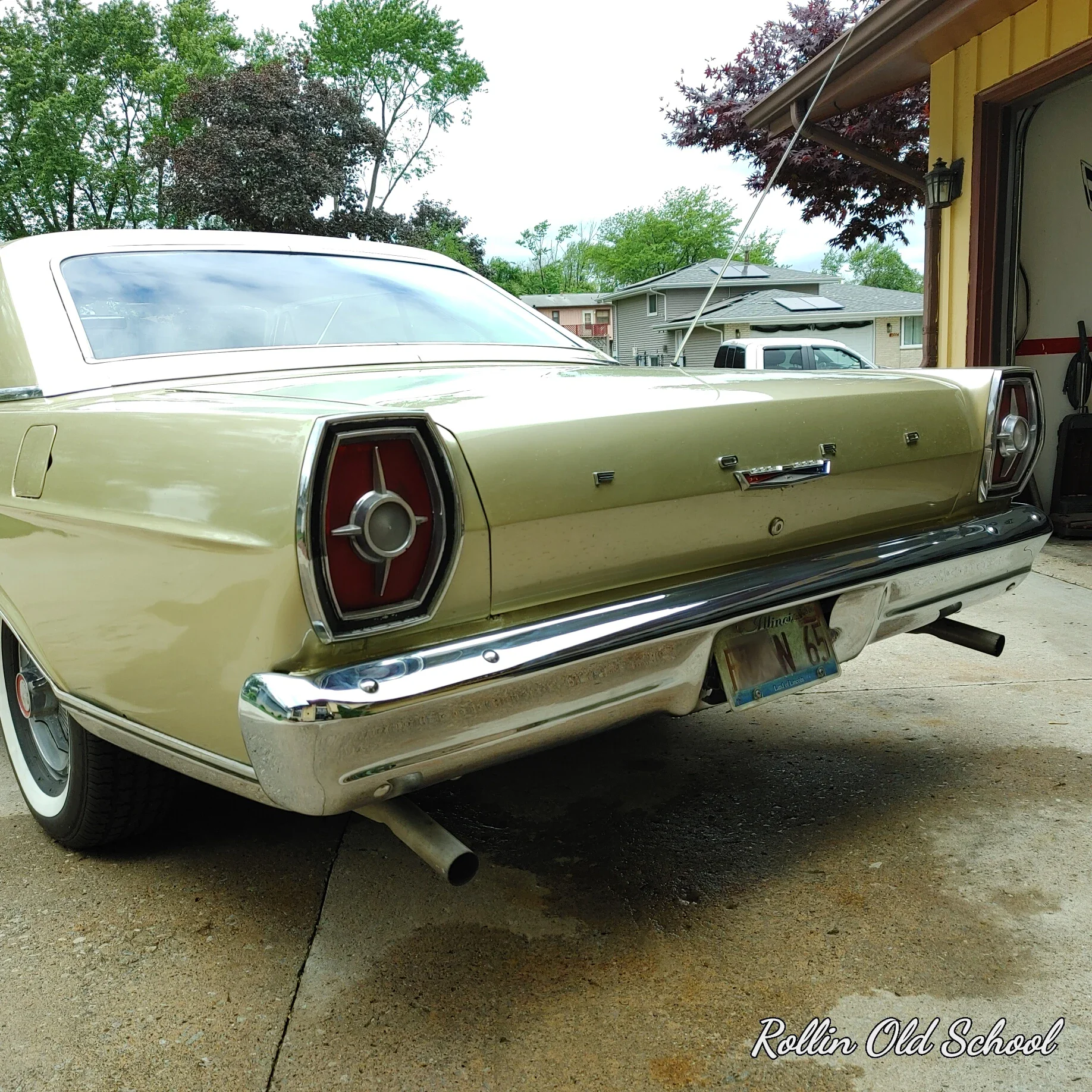 Ford-Galaxie-1965-Green-Black-1