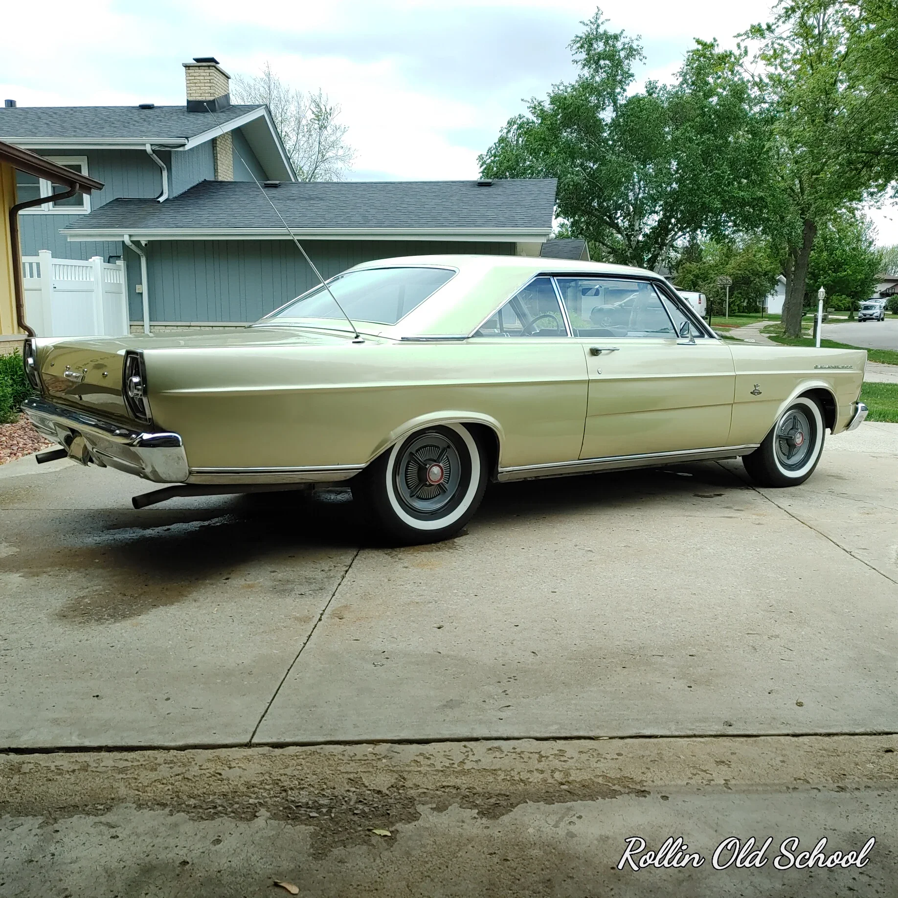 Ford-Galaxie-1965-Green-Black-23