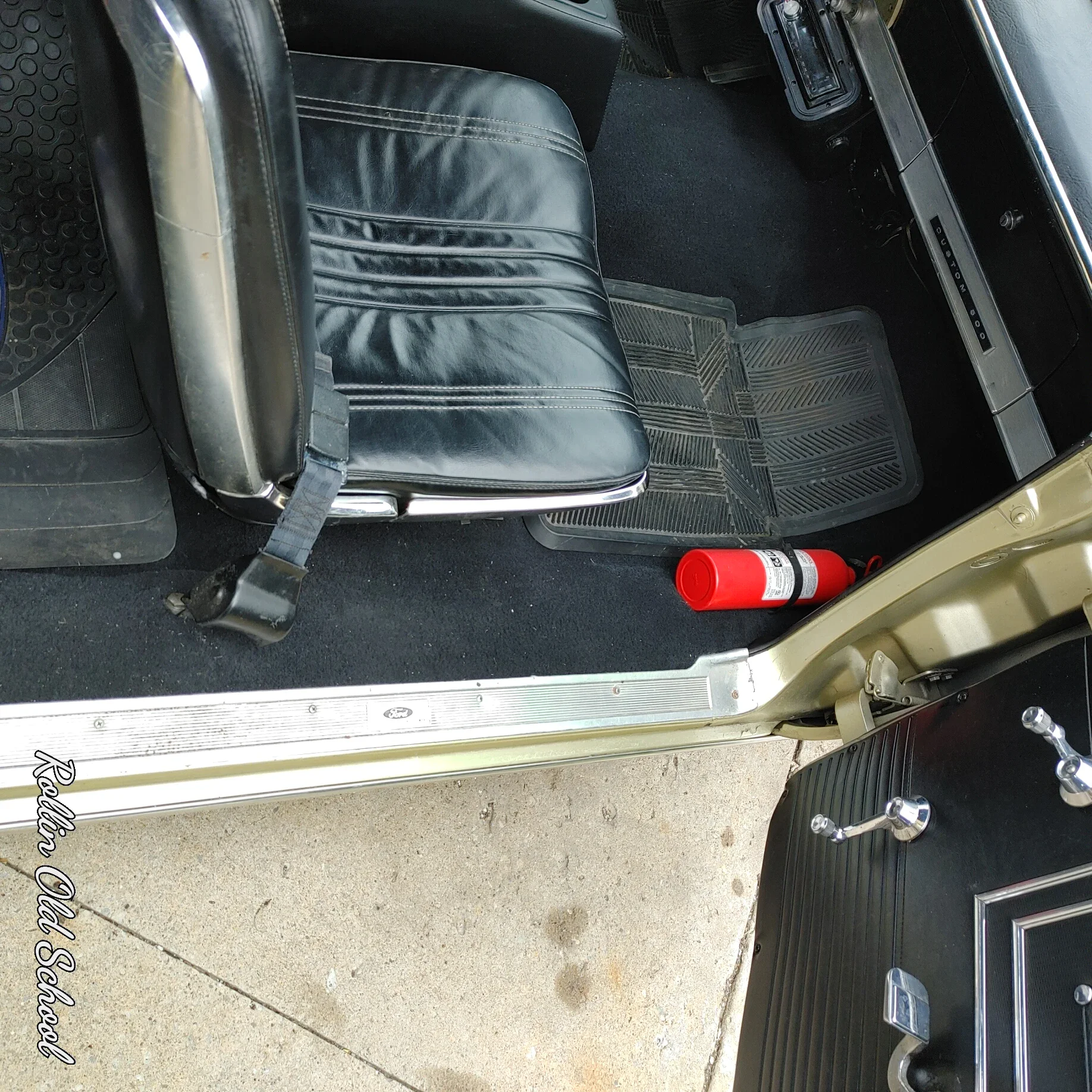 Ford-Galaxie-1965-Green-Black-34