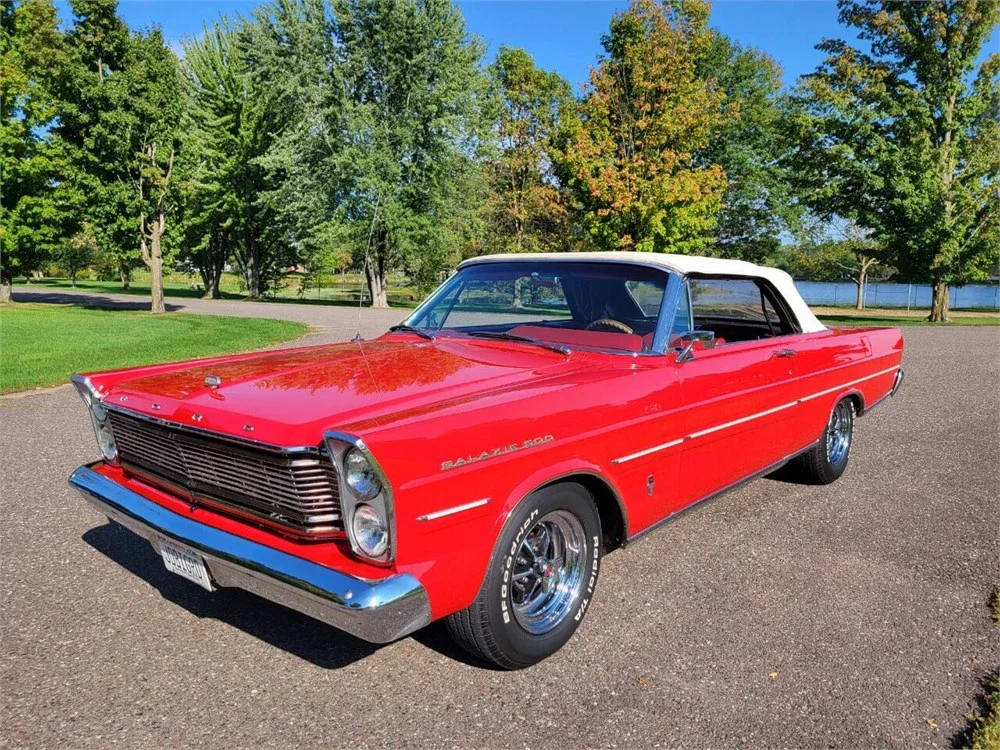 Ford-Galaxie-1965-Red-Red-12