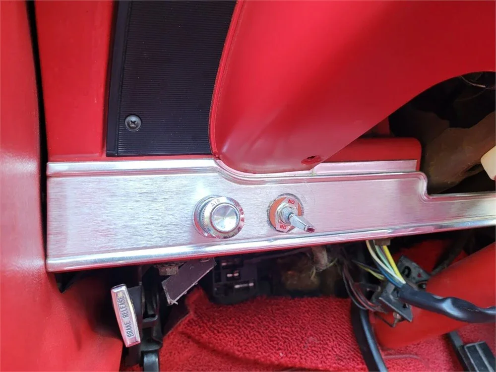 Ford-Galaxie-1965-Red-Red-26
