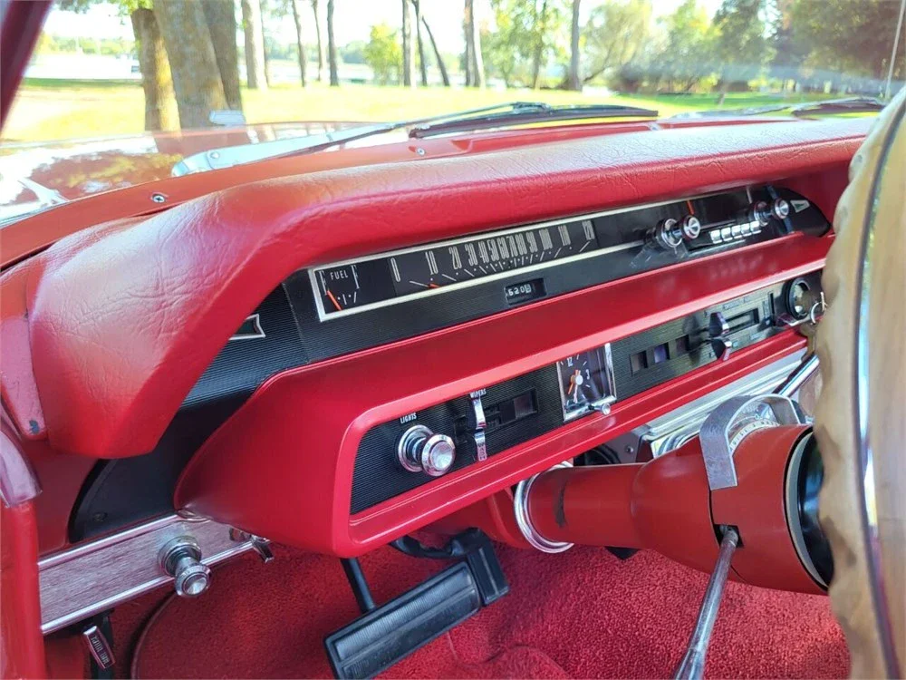Ford-Galaxie-1965-Red-Red-28