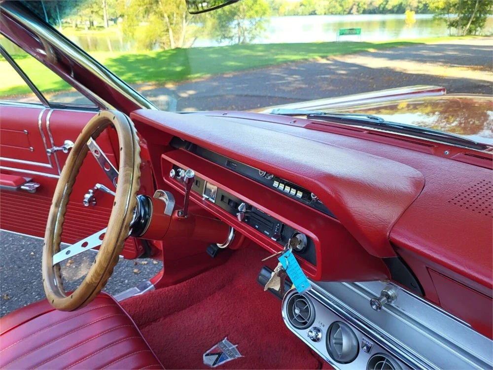 Ford-Galaxie-1965-Red-Red-34