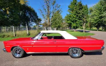 Ford-Galaxie-1965-Red-Red