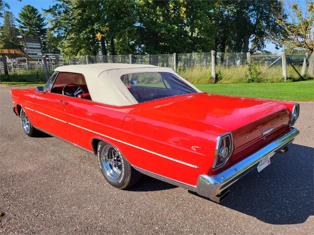 Ford-Galaxie-1965-Red-Red-75