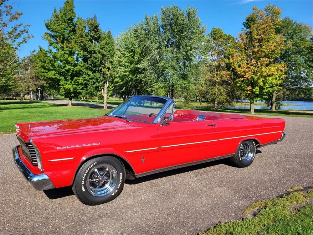 Ford-Galaxie-1965-Red-Red-76