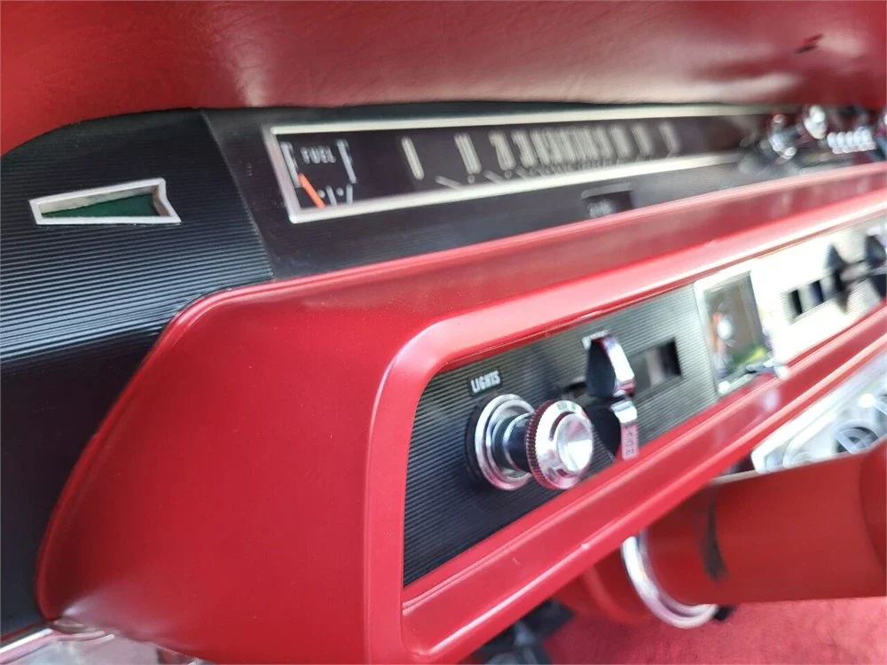 Ford-Galaxie-1965-Red-Red-81