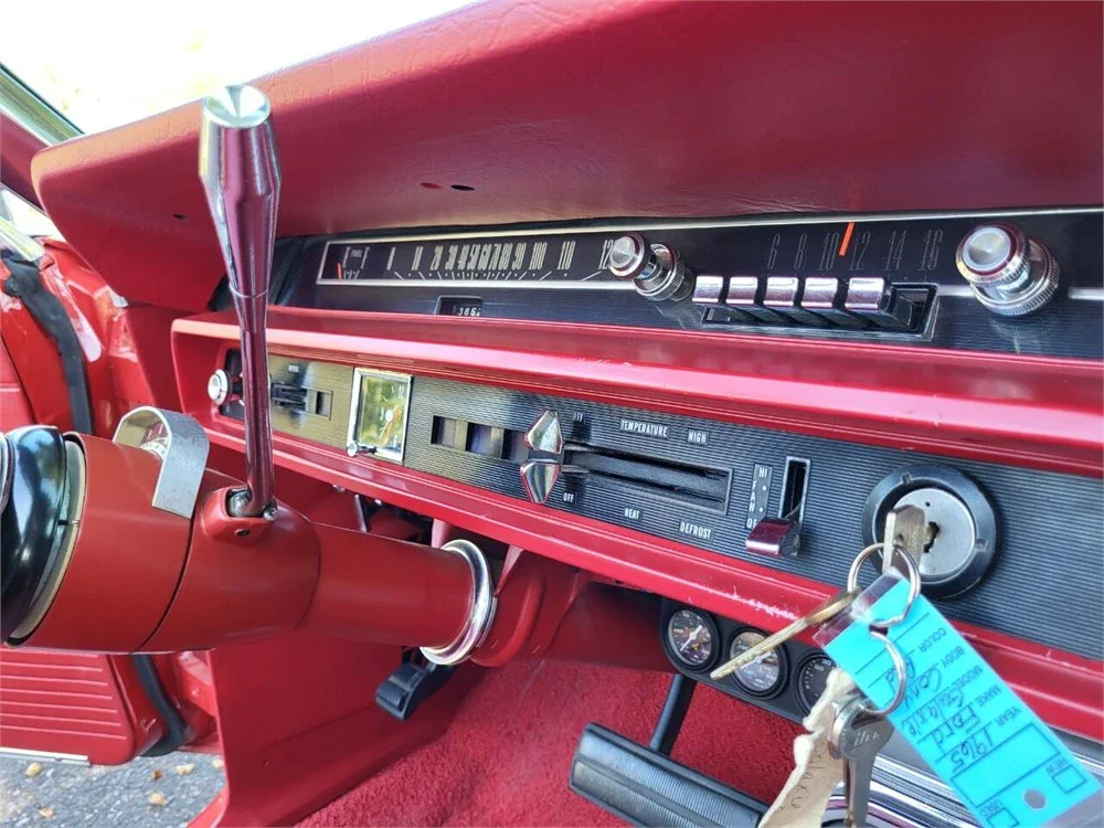 Ford-Galaxie-1965-Red-Red-83