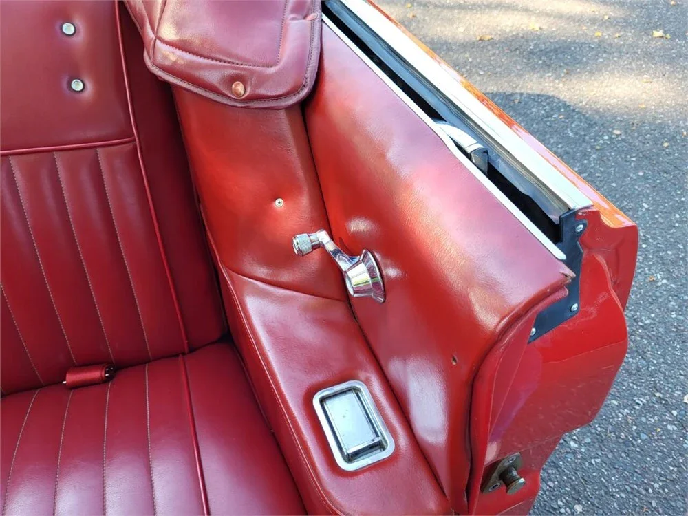 Ford-Galaxie-1965-Red-Red-90