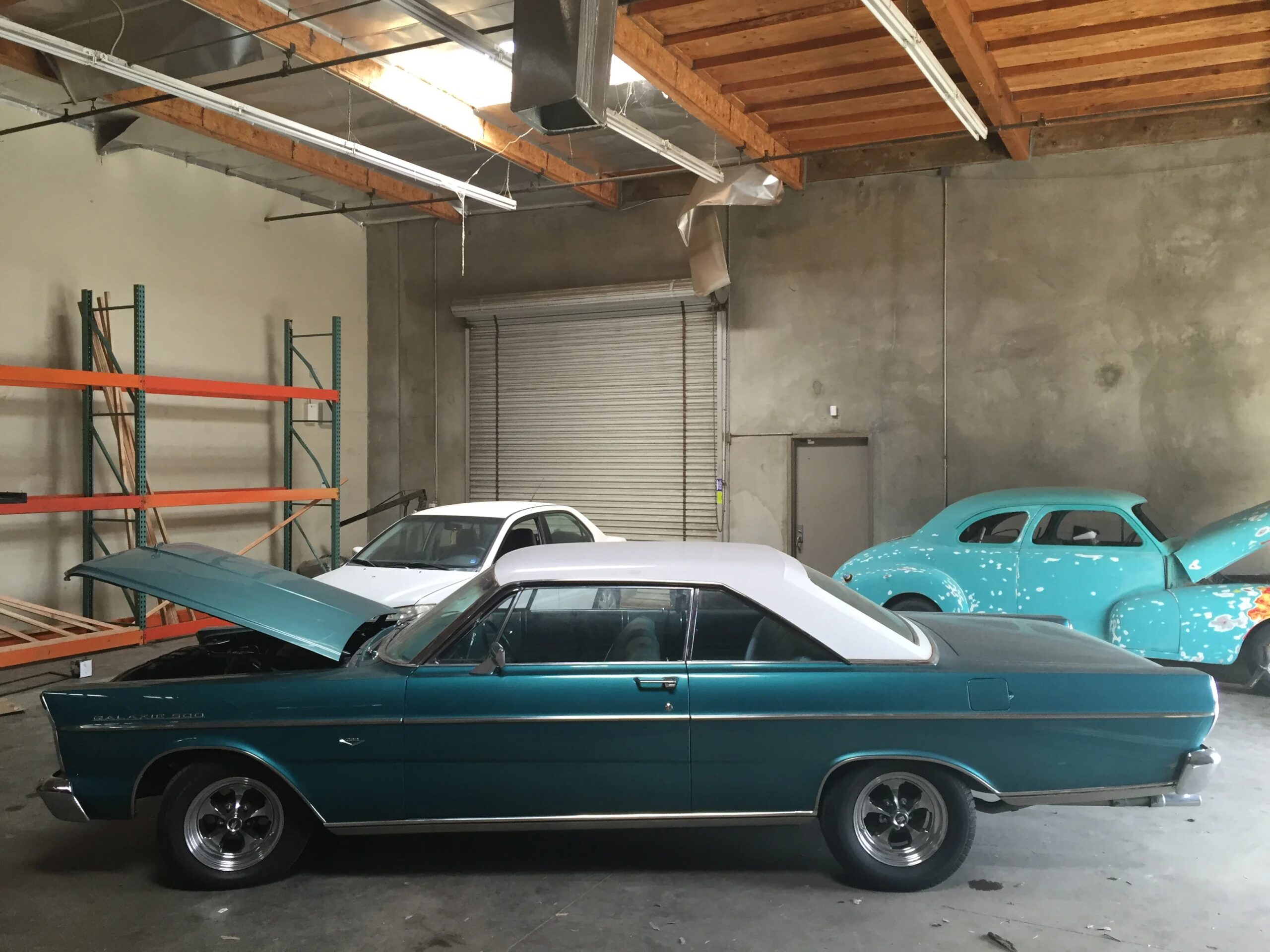 Ford-Galaxie-1965-White-Turquoise-3
