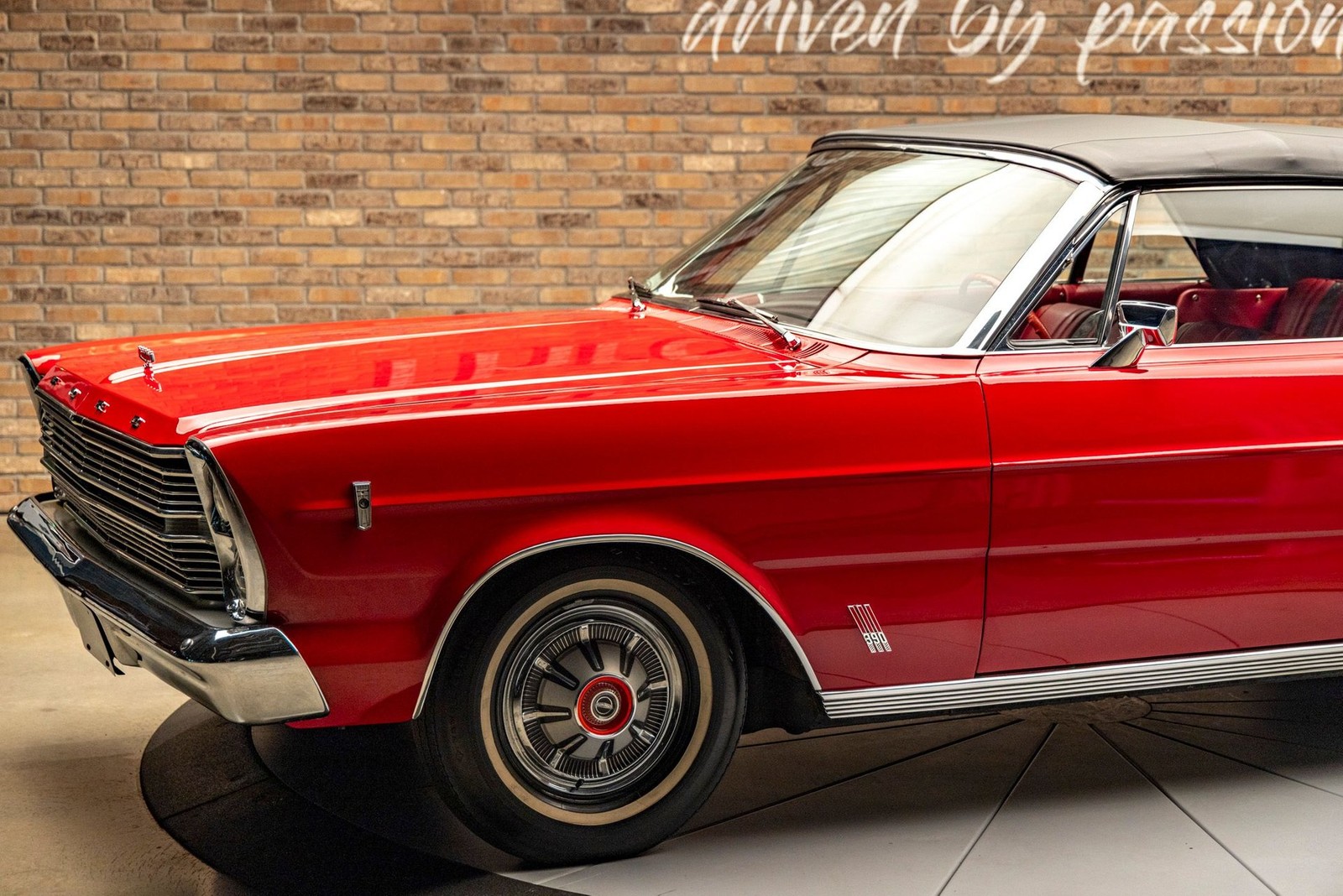 Ford-Galaxie-1966-Convertible-6