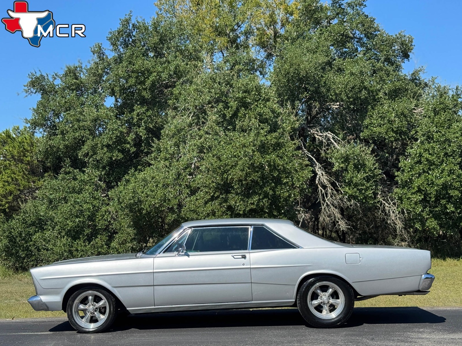 Ford-Galaxie-1966-Coupe-14