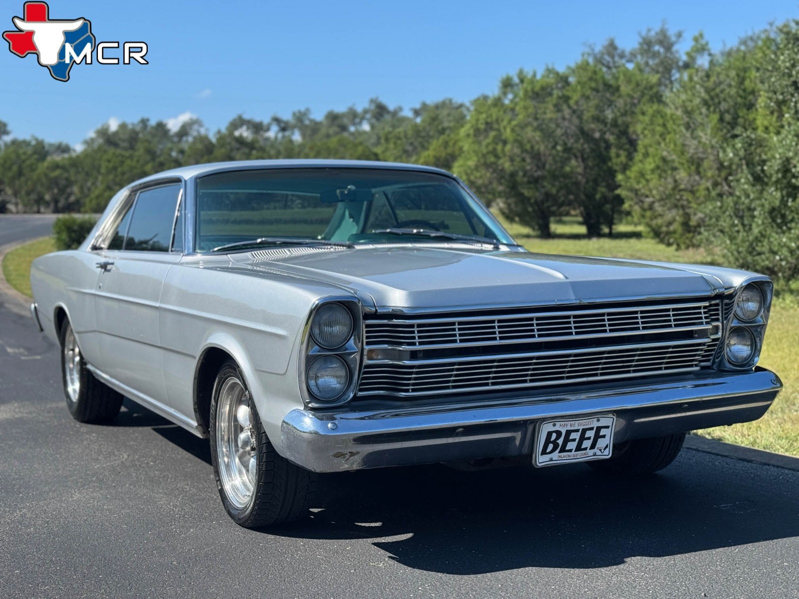 Ford-Galaxie-1966-Coupe-2