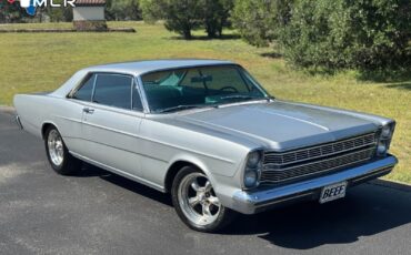 Ford-Galaxie-1966-Coupe-3