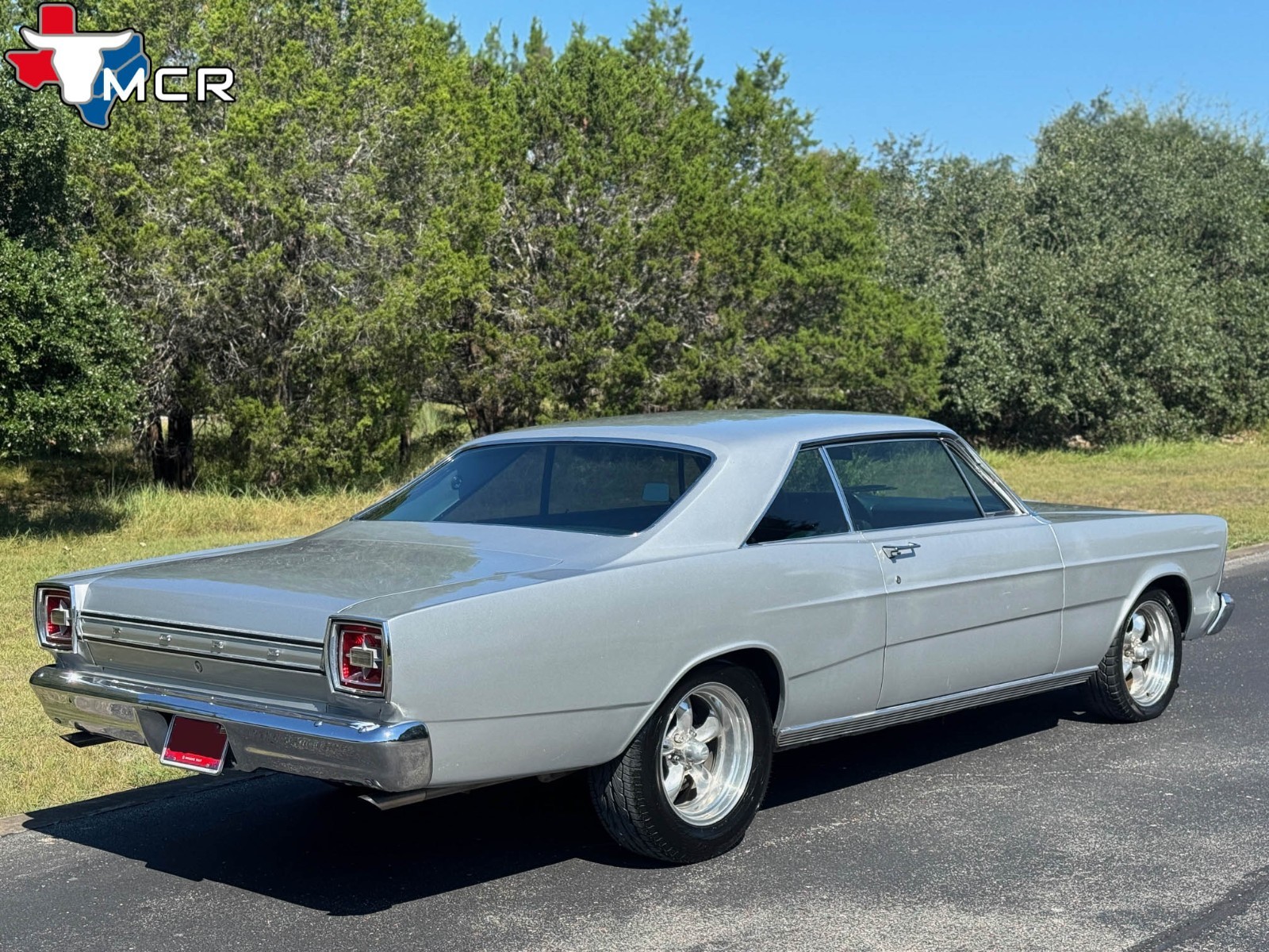 Ford-Galaxie-1966-Coupe-9