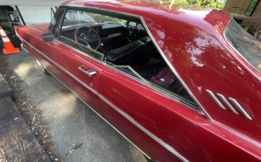 Ford-Galaxie-1966-Red-Black-5