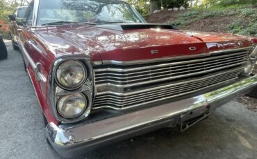 Ford-Galaxie-1966-Red-Black-6