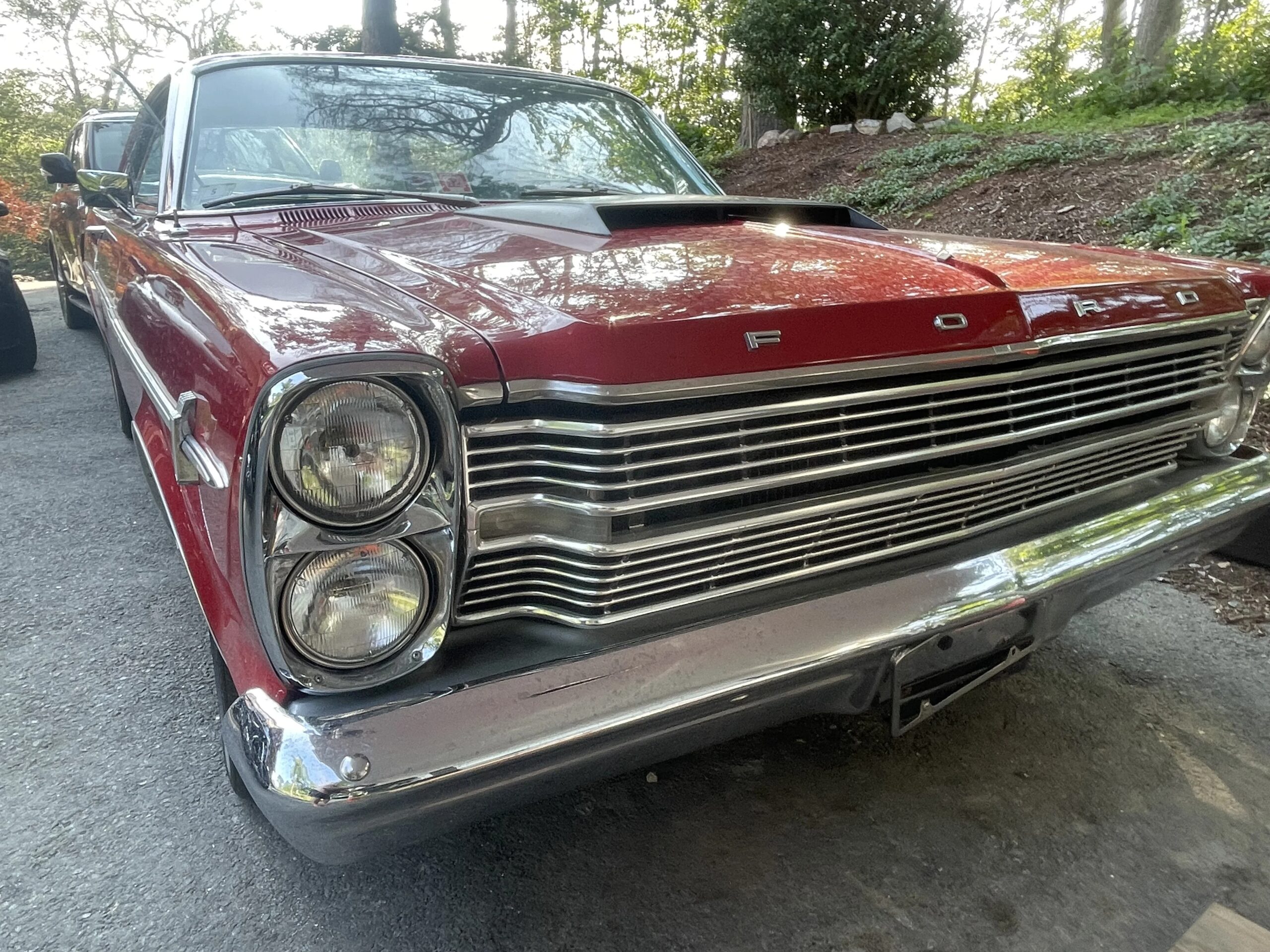 Ford-Galaxie-1966-Red-Black-6