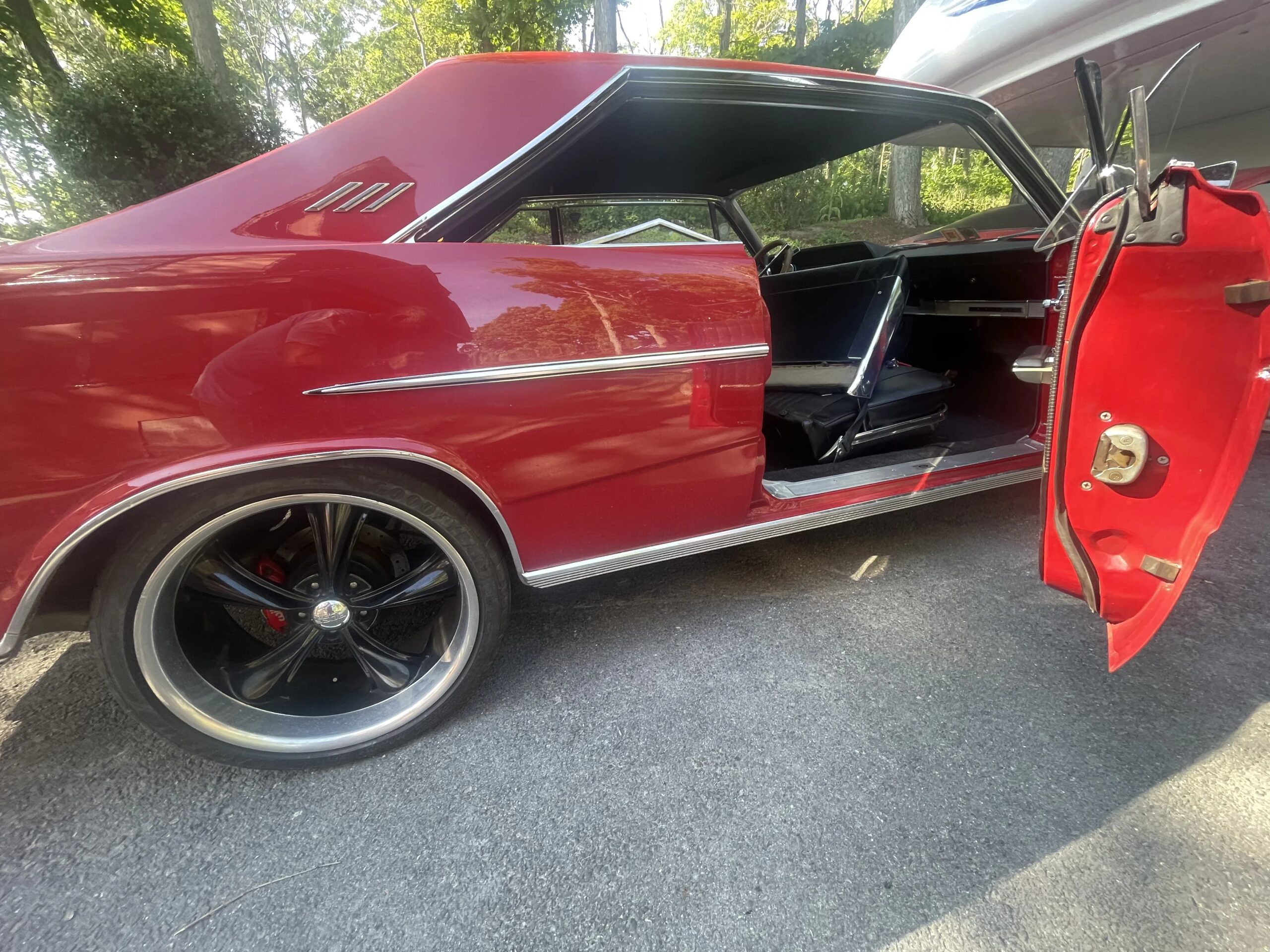 Ford-Galaxie-1966-Red-Black-8